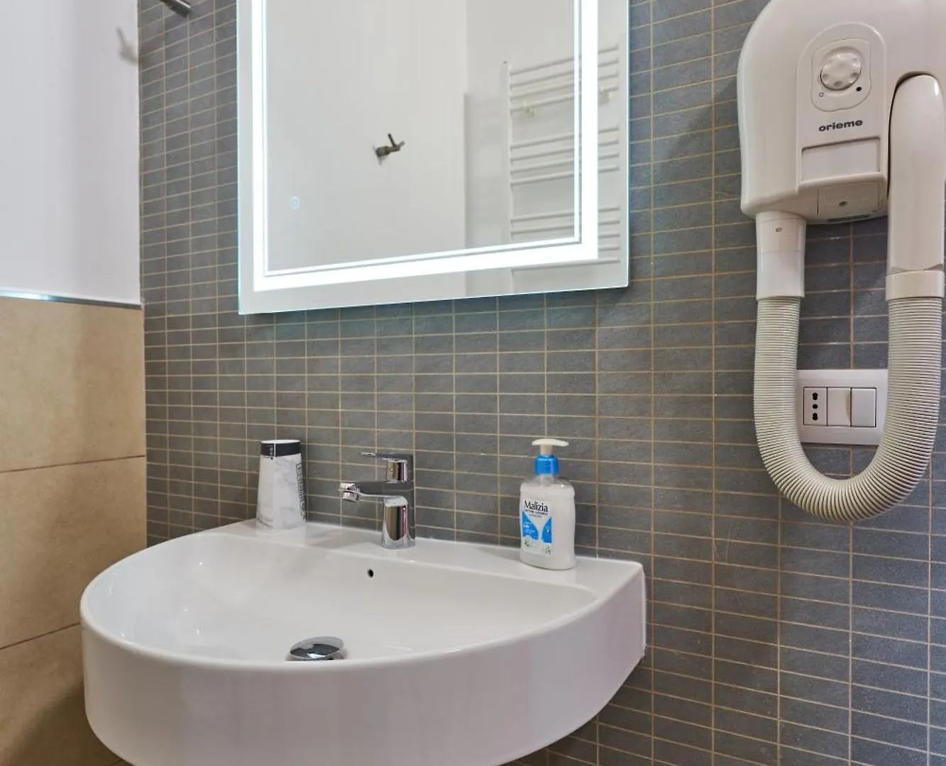 Kis Inn Affitacamere Guesthouse Rome Guest house