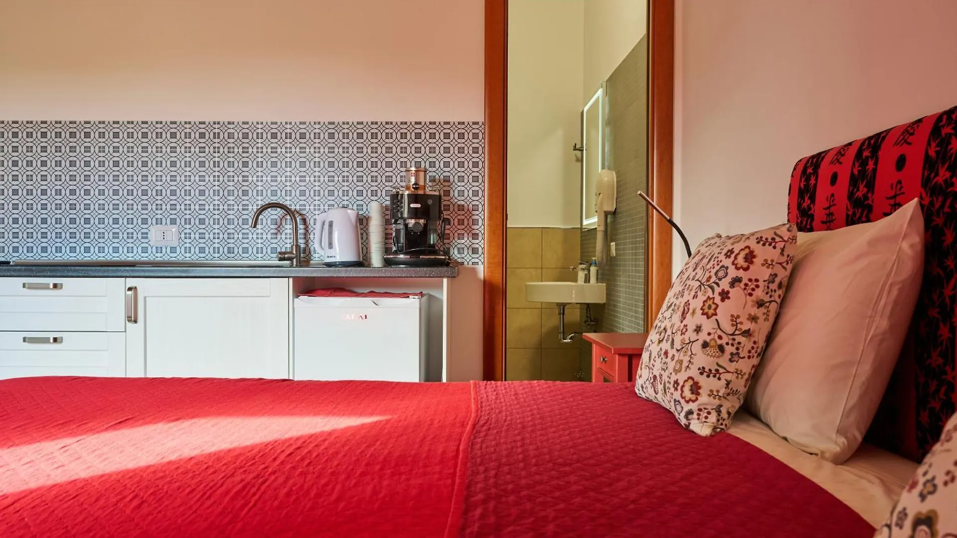 Kis Inn Affitacamere Guesthouse Rome Guest house