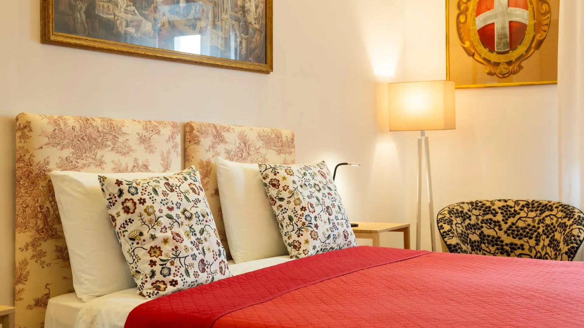 Guest house Kis Inn Affitacamere Guesthouse Rome Italy